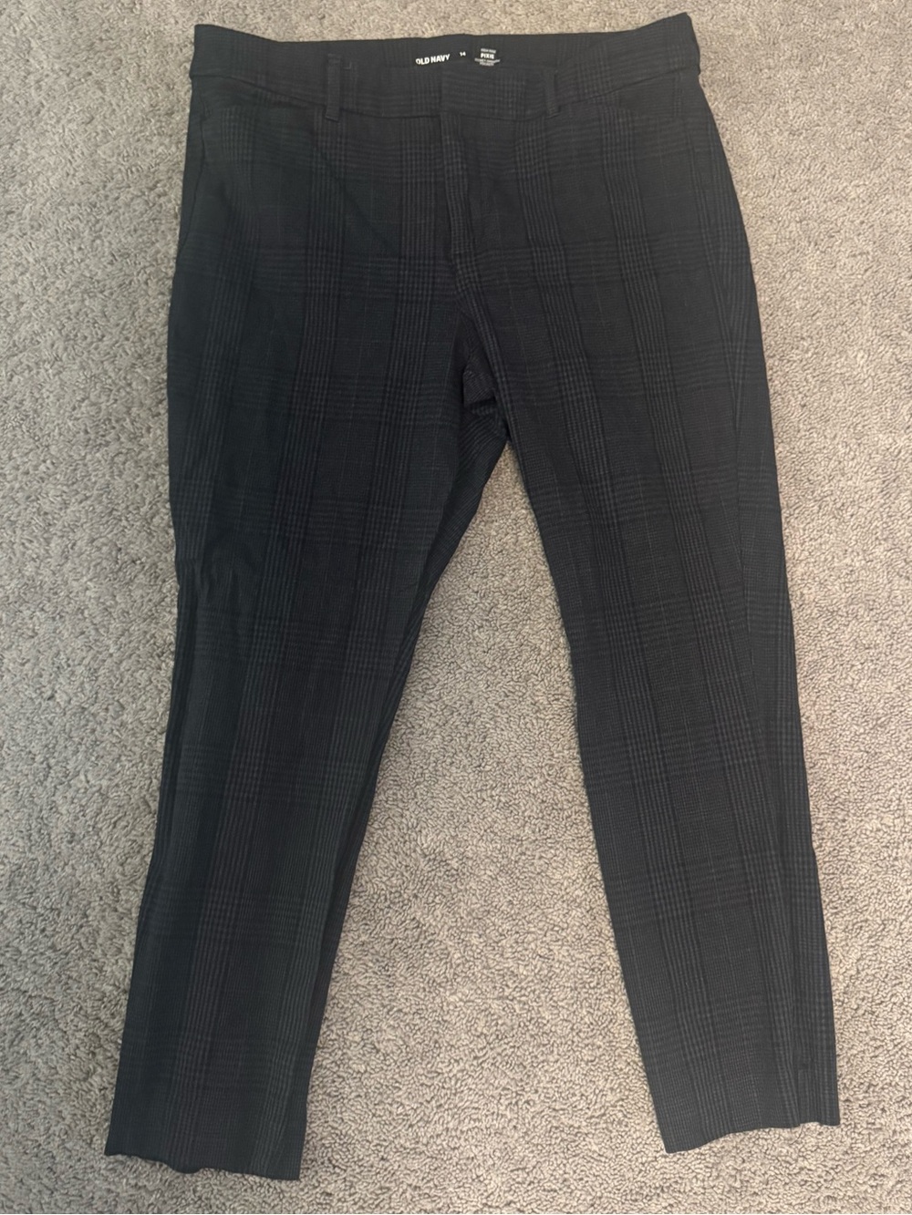 Old Navy women’s Charcoal Plaid high rise pixie Dress Pants size 14